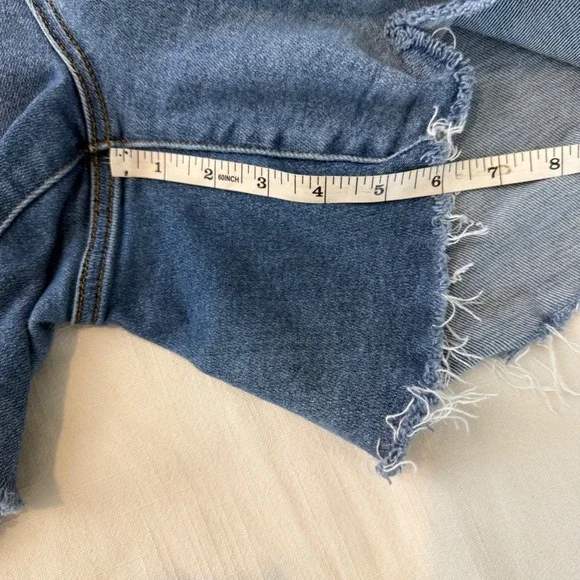Judy Blue Medium Wash Raw Hem High Rise Denim Shorts Womens Size 2XL Stretch - Picture 11 of 11